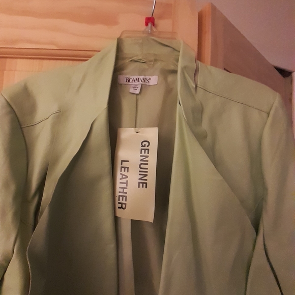 Roman's Leather Jacket - Picture 2 of 7